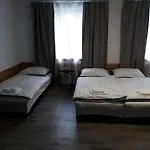Oda ve Kahvaltı Pod Debami