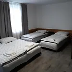 Pod Debami Bed & Breakfast