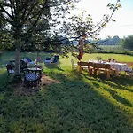 Pod Debami Bed & Breakfast 3*
