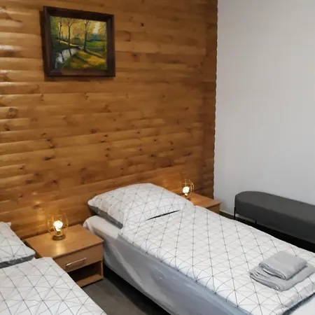 Pod Debami 볼레스와비에츠