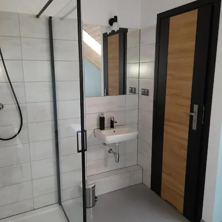 Pod Debami Bed & Breakfast Boleslawiec (Lower Silesia)