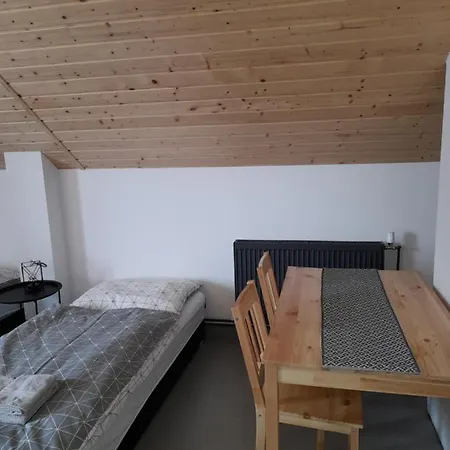 Pod Debami Bed & Breakfast