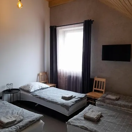 Pod Debami B&B 볼레스와비에츠