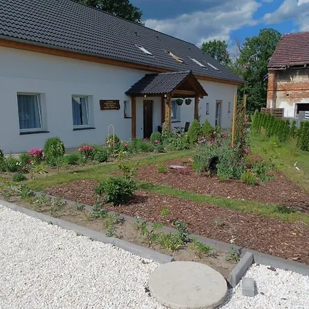 Bed and Breakfast Pod Debami Boleslawiec (Lower Silesia)