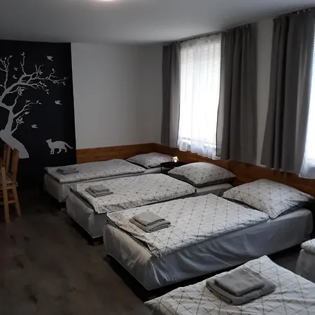 Pod Dębami *