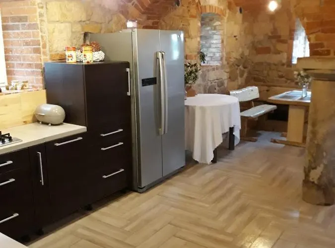 Pod Debami Boleslawiec (Lower Silesia)