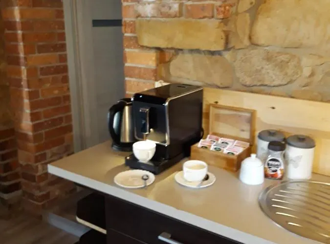 Pod Debami Oda ve Kahvaltı 3*