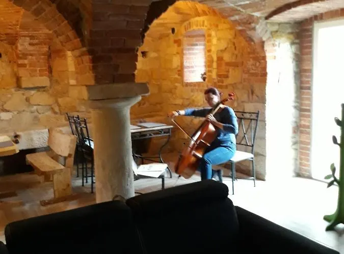 Pod Debami Boleslawiec (Lower Silesia)