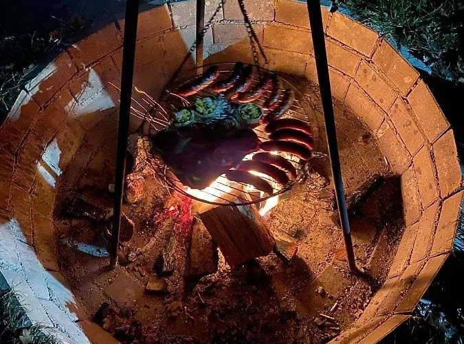 Pod Debami Oda ve Kahvaltı 3*