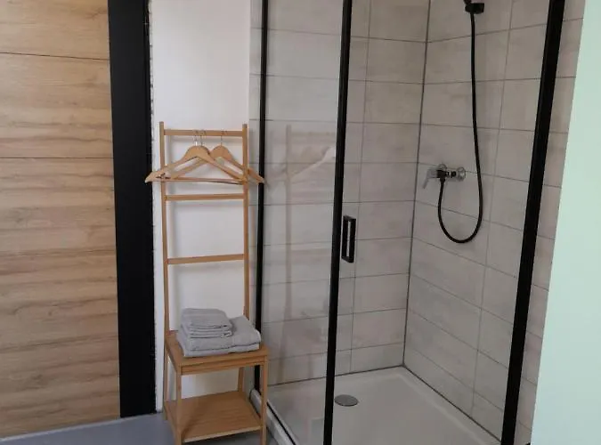 Oda ve Kahvaltı Pod Debami Boleslawiec (Lower Silesia)